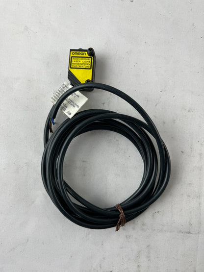 Omron E3Z-LI61 Laser Photoelectric Sensor 10-30VDC Cable Used Spare Unit