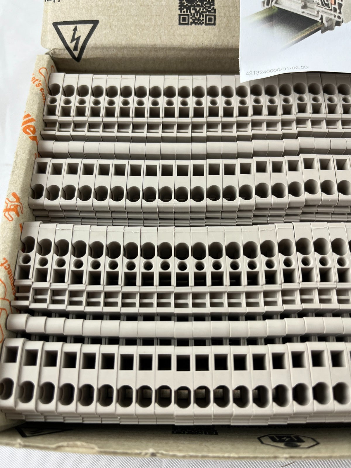 Weidmuller ZDU 2.5 Terminal Block NEW Box 100pcs 600V 27A DIN Rail Made Germany
