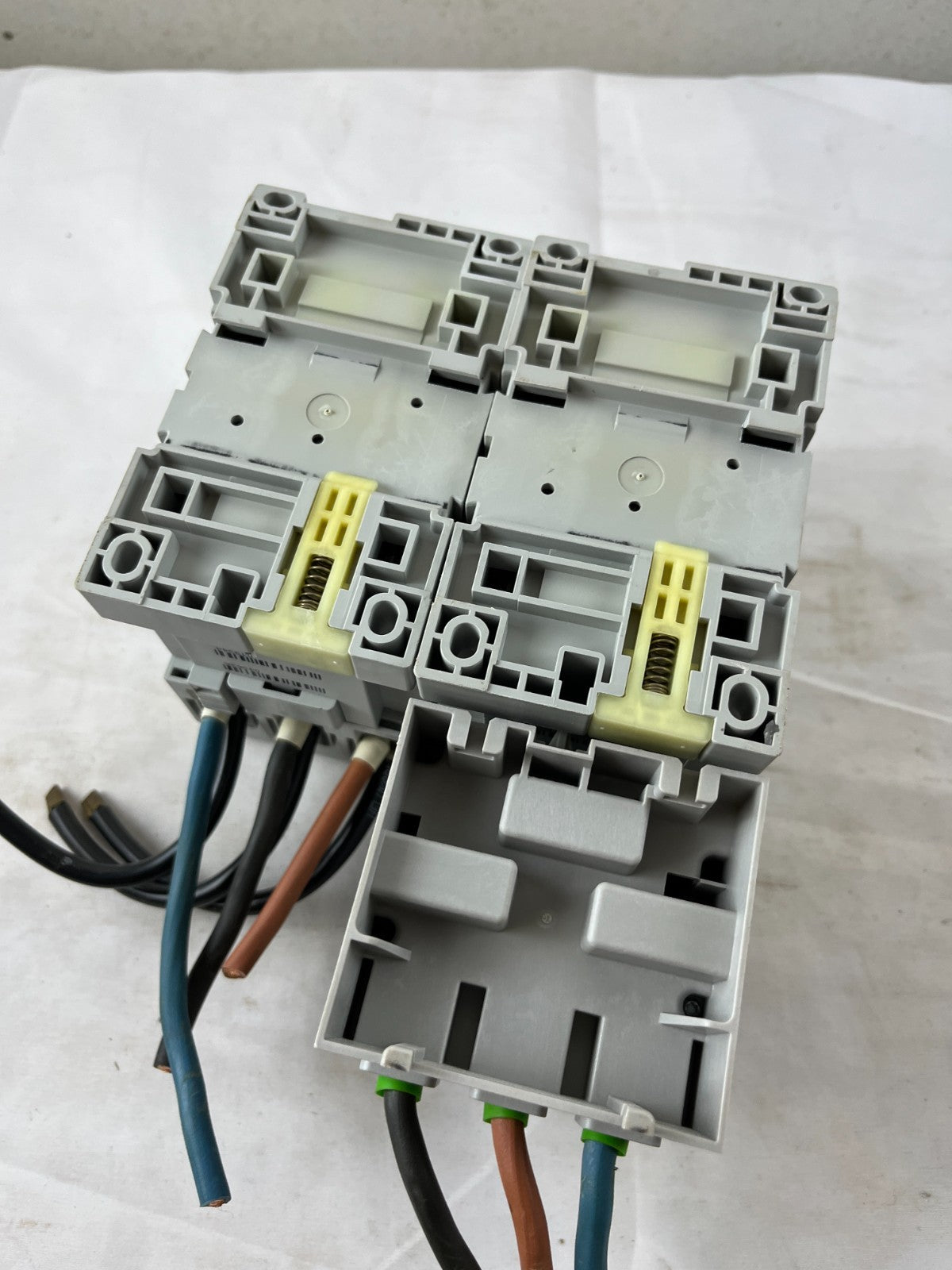 Allen-Bradley Motor Starter Bundle 100-C60 Contactors 193-EEGE Overload Relay