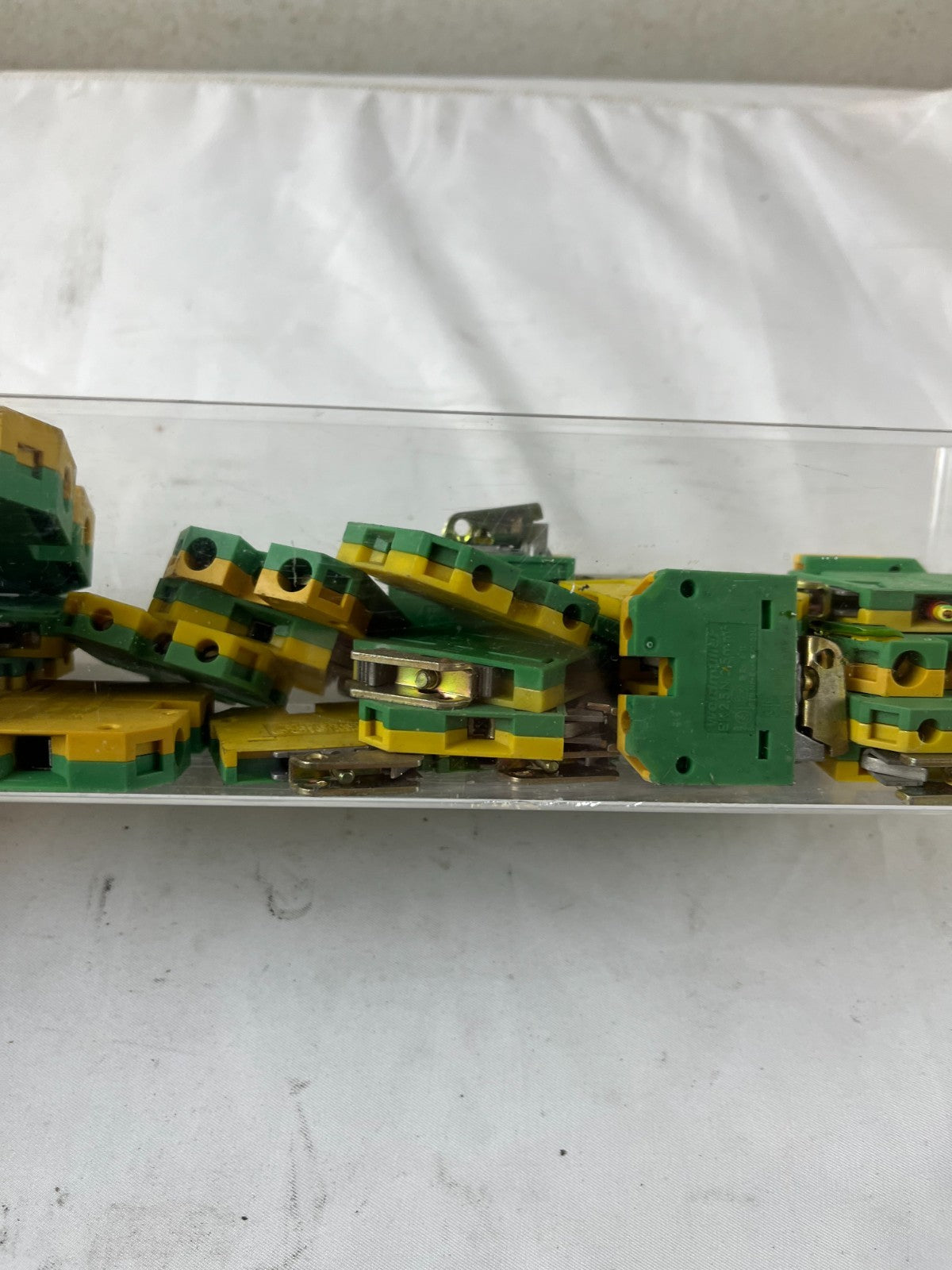 Weidmüller EK 35/35 Earth Terminal Block 35 mm² IEC 947-7-2 New Lot Spare Units
