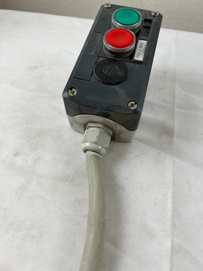 Schneider Electric Telemecanique XALD213 Control Station Start Stop Push Button