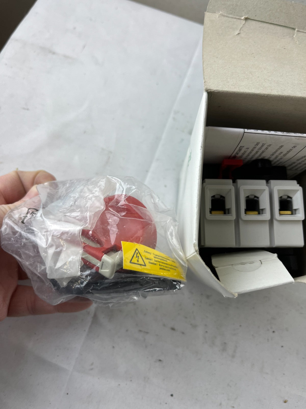 Schneider TeSys VCF3 016599 3‑Pole 63A Emergency Stop Switch Disconnector New