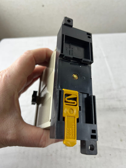 Omron 3G2A3-OC221 SYSMAC I/O Device Output Module 2A 250VAC Used Spare Part
