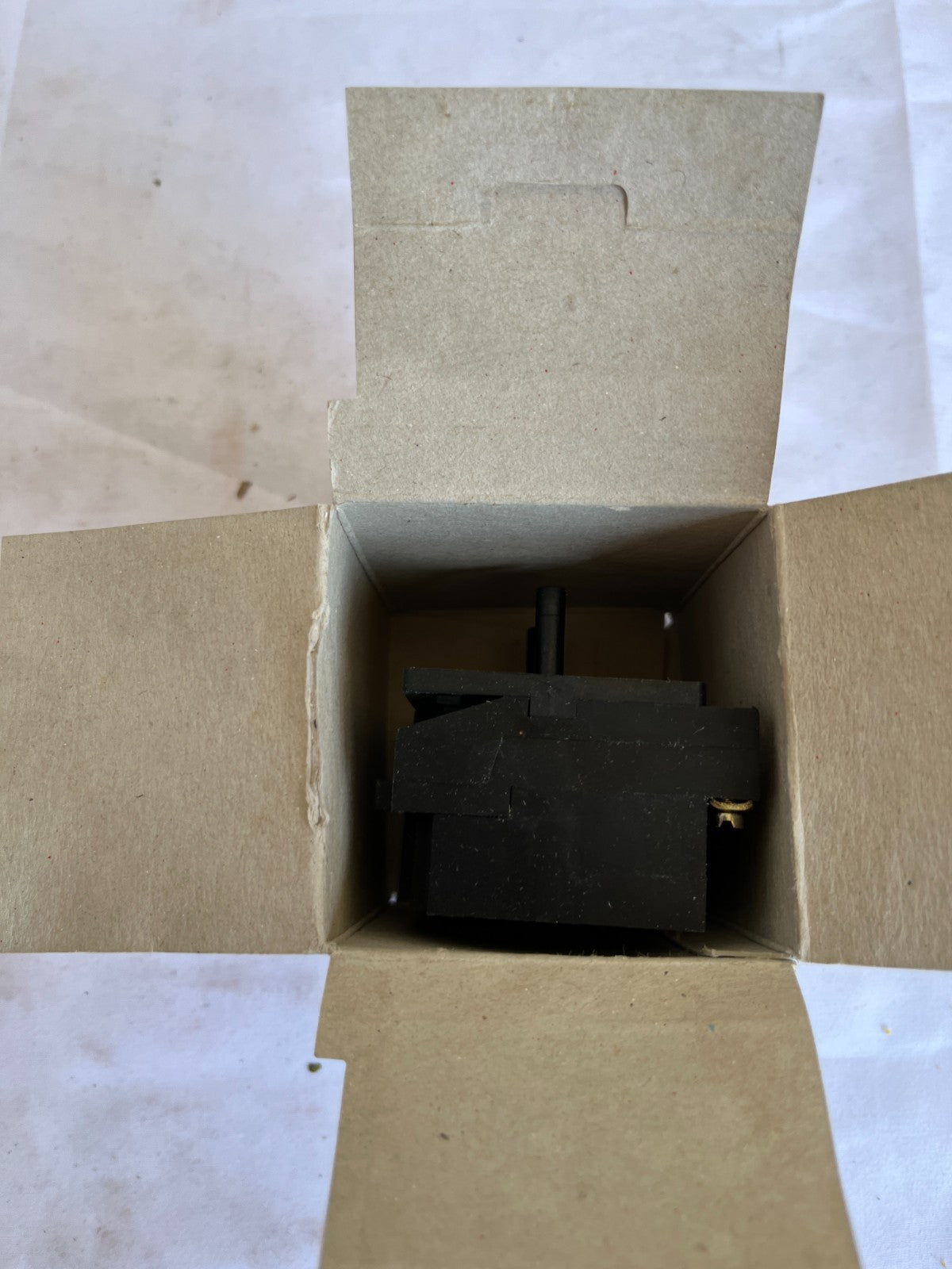 Telemecanique XESD1191 Contact Block Switch Module New Spare Unit