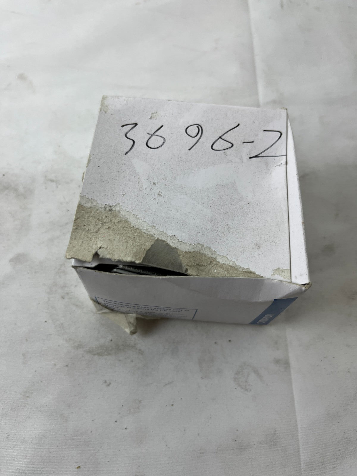 Omron E3JM-DS70M4T-G Photoelectric Switch 24-240VAC/DC New in Box