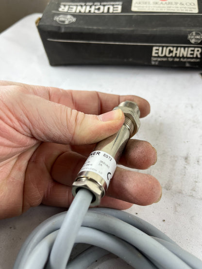 Euchner EGT2-2000 001864 Precision Single Hole Limit Switch 250VAC 2A New