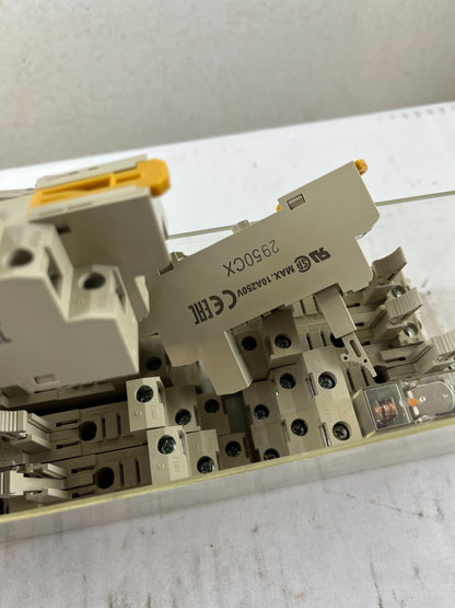 Omron P2RF-05-E Relay Socket Lot DIN Rail 5-Pin Base Industrial Used Spare Units