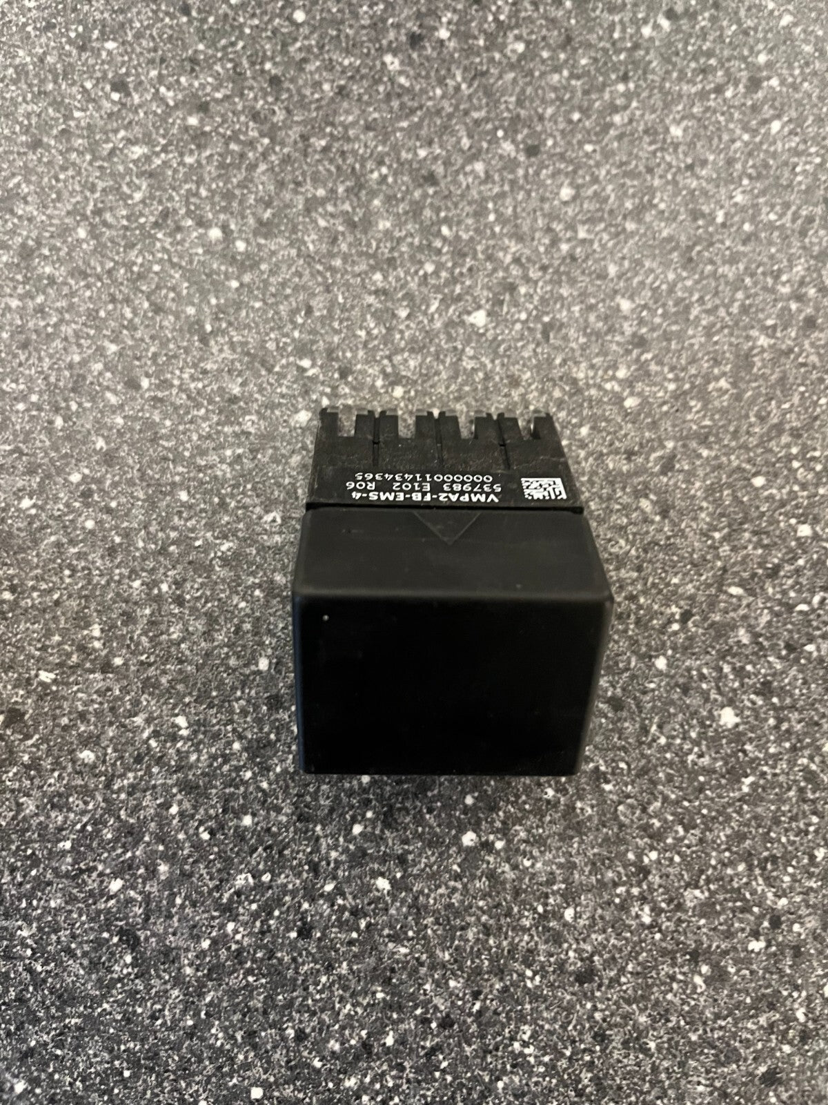 New Festo VMPA2-FB-EMS-4 / -D2-4 Module with Instructions - 537983 E102 R06
