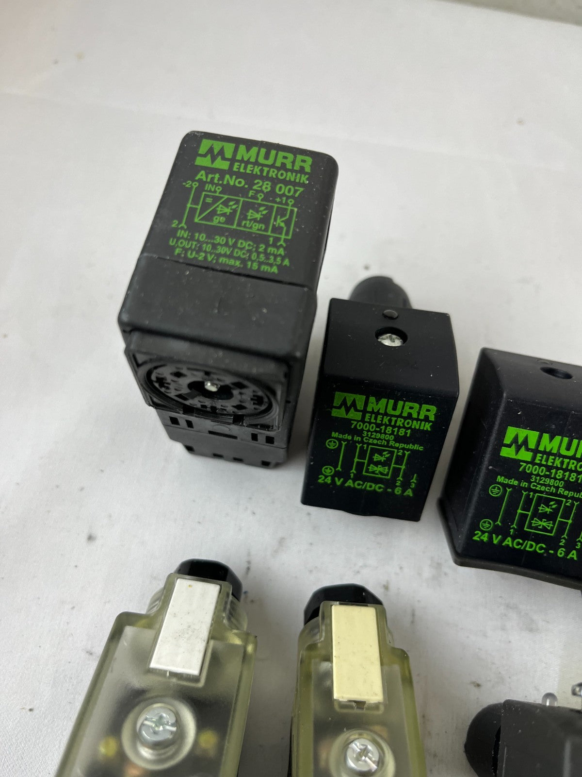 Murr Elektronik Relay Module Lot 24V AC/DC Interface Relays Mixed Models