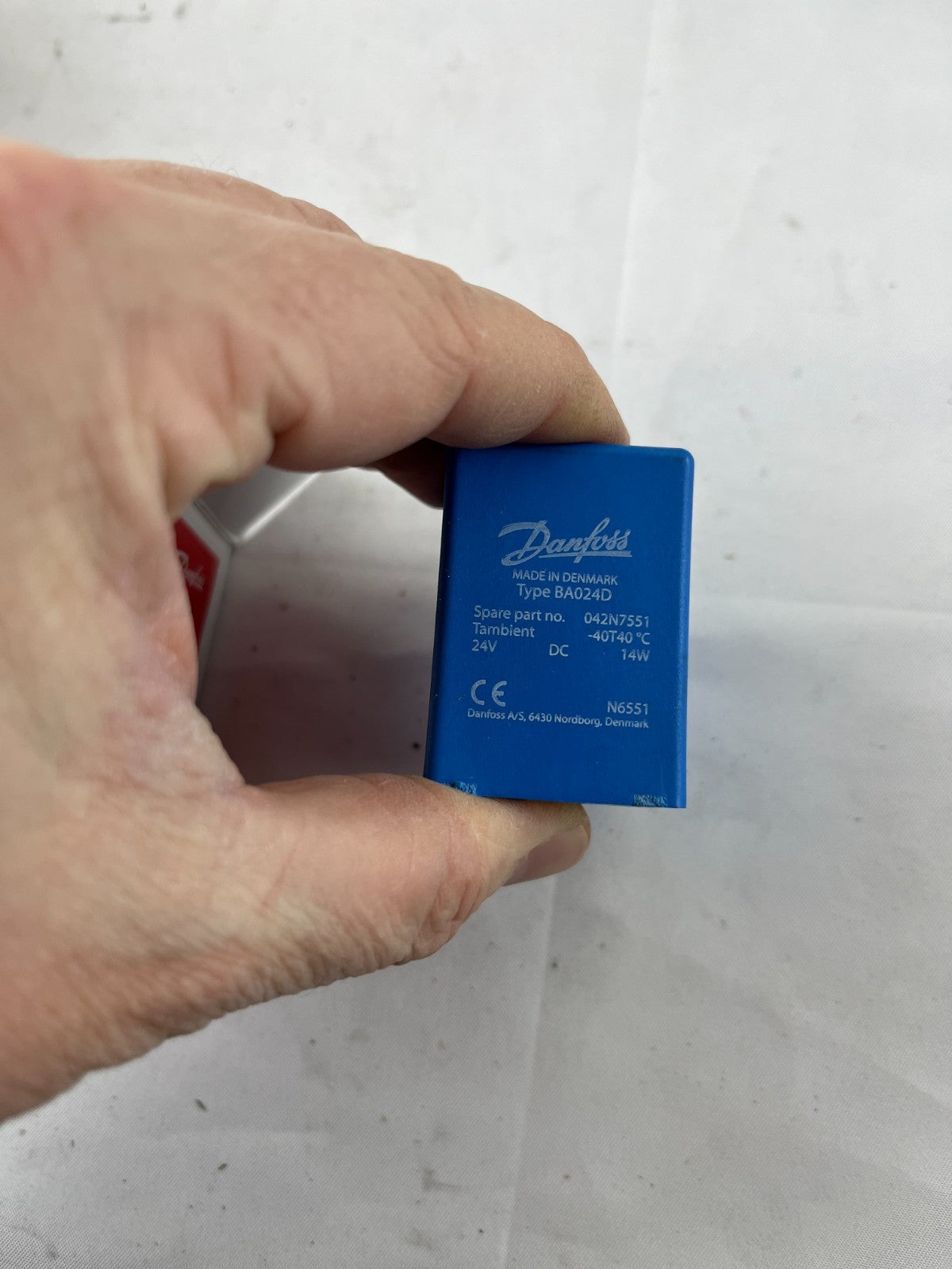 Danfoss 042N7551 Solenoid Coil 24V DC 14W BA024D DIN Spade IP00 New in Box