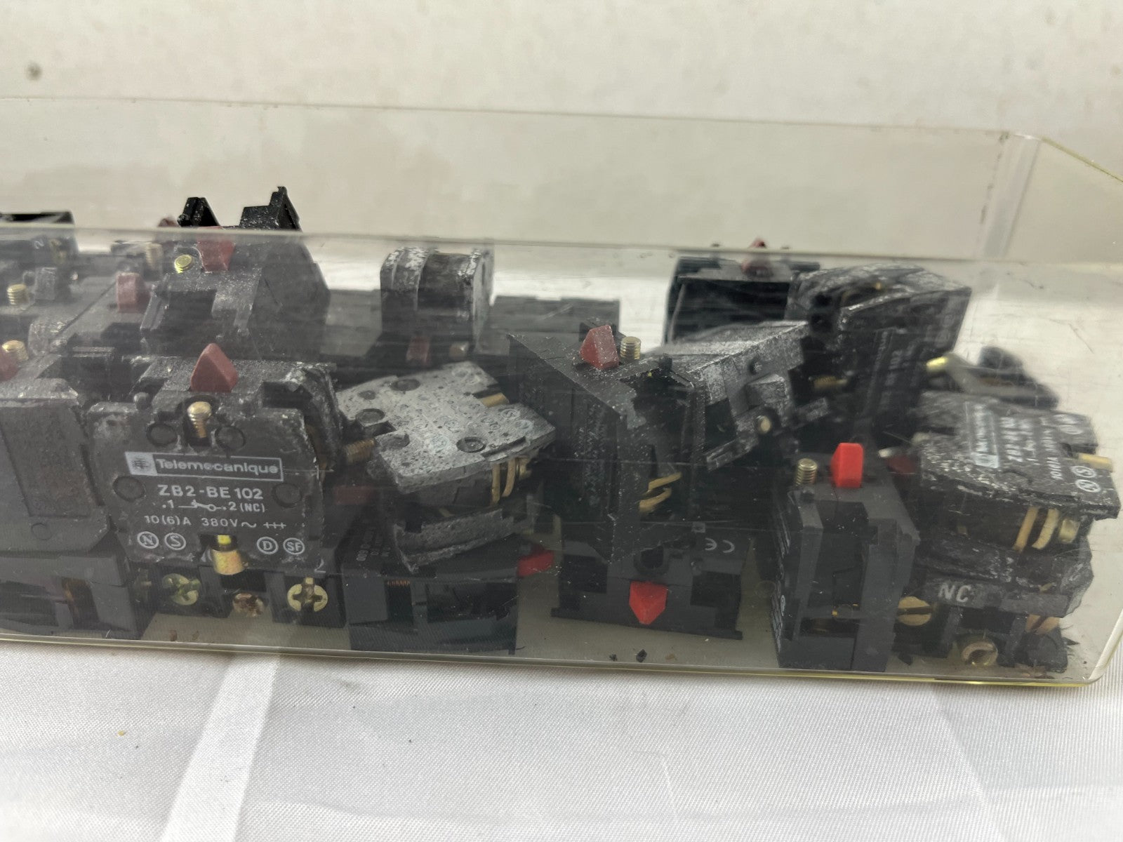 Mixed Lot Telemecanique ZB2-BE102 NC Contact Blocks 22mm Used Spare Parts