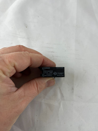 Omron G3R-OA202SZN Solid State Relay 2A 100–240VAC AC Output 5–24VDC Lot 12x NEW