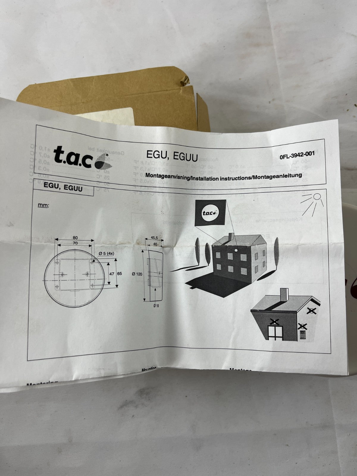 T.A.C 514-1100-000 Sensor Wall Housing New In Box Spare Unit