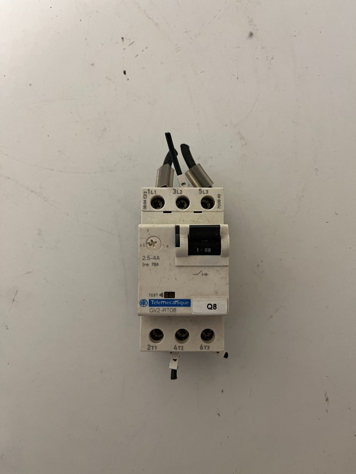 Schneider Telemecanique GV2-RT08 2.5–4A Motor Circuit Breaker, Used Spare Unit