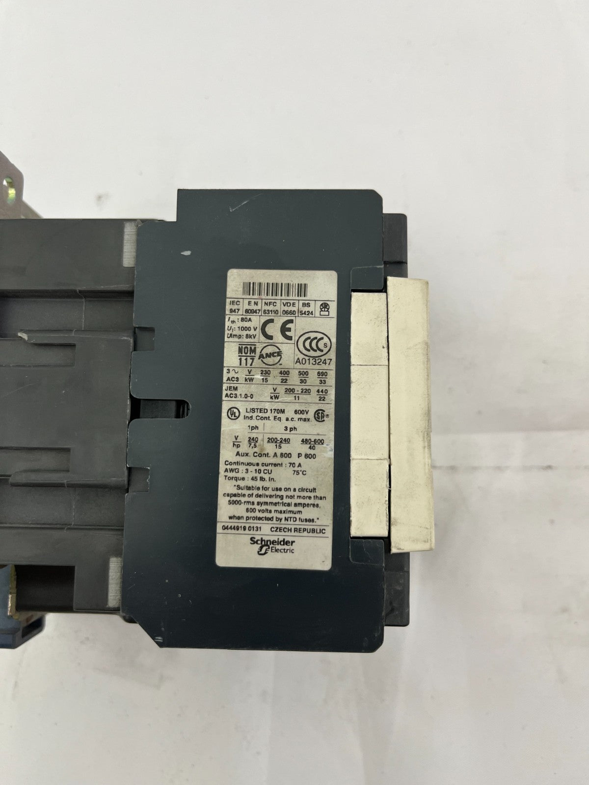 Telemecanique LC1 D50 (LC1 D5011) AC Contactor, 80A 3P, Schneider Electric, Used