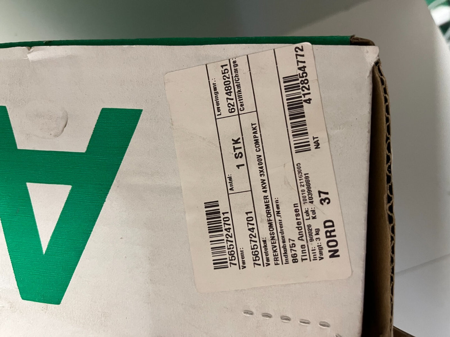 Schneider Electric Altivar 320 ATV320U40N4C VFD 4kW 5HP 380-480V Hardly Used