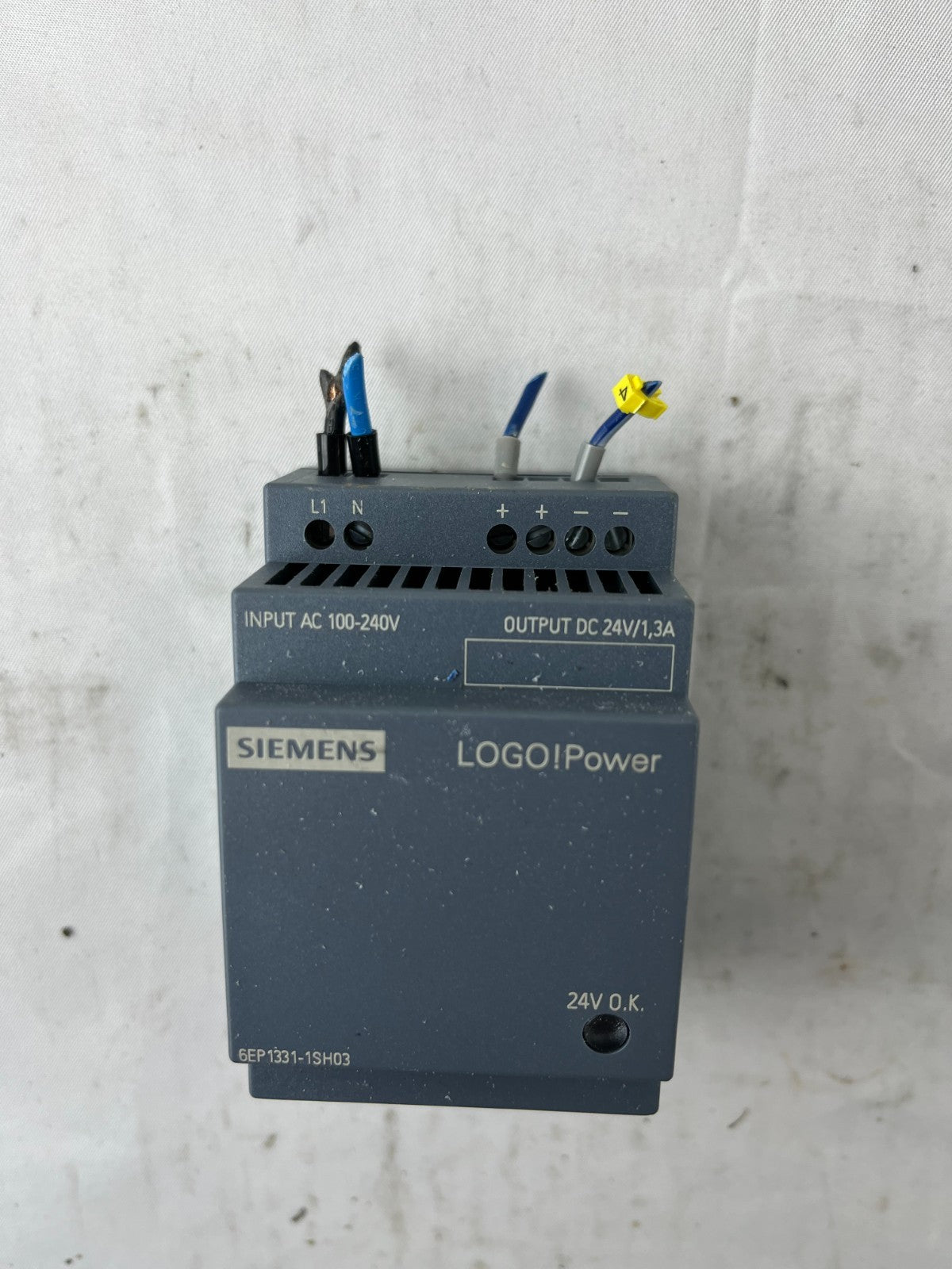 Siemens LOGO!Power 6EP1331-1SH03 24V DC 1.3A Power Supply 100-240V Used Spare