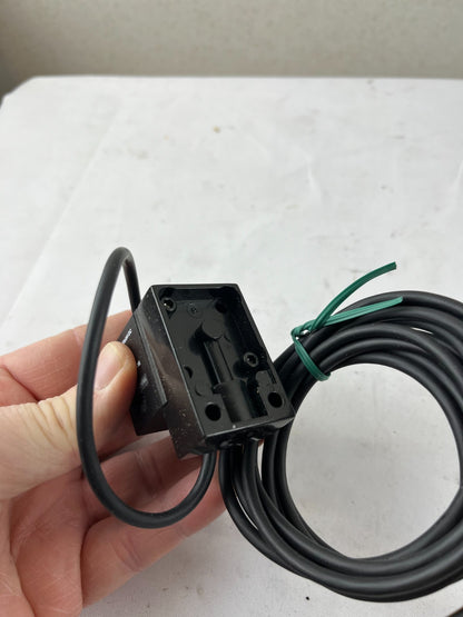 Panasonic SUNX DP2-40E Digital Vacuum Pressure Switch -101.3kPa Flat 24VDC Japan