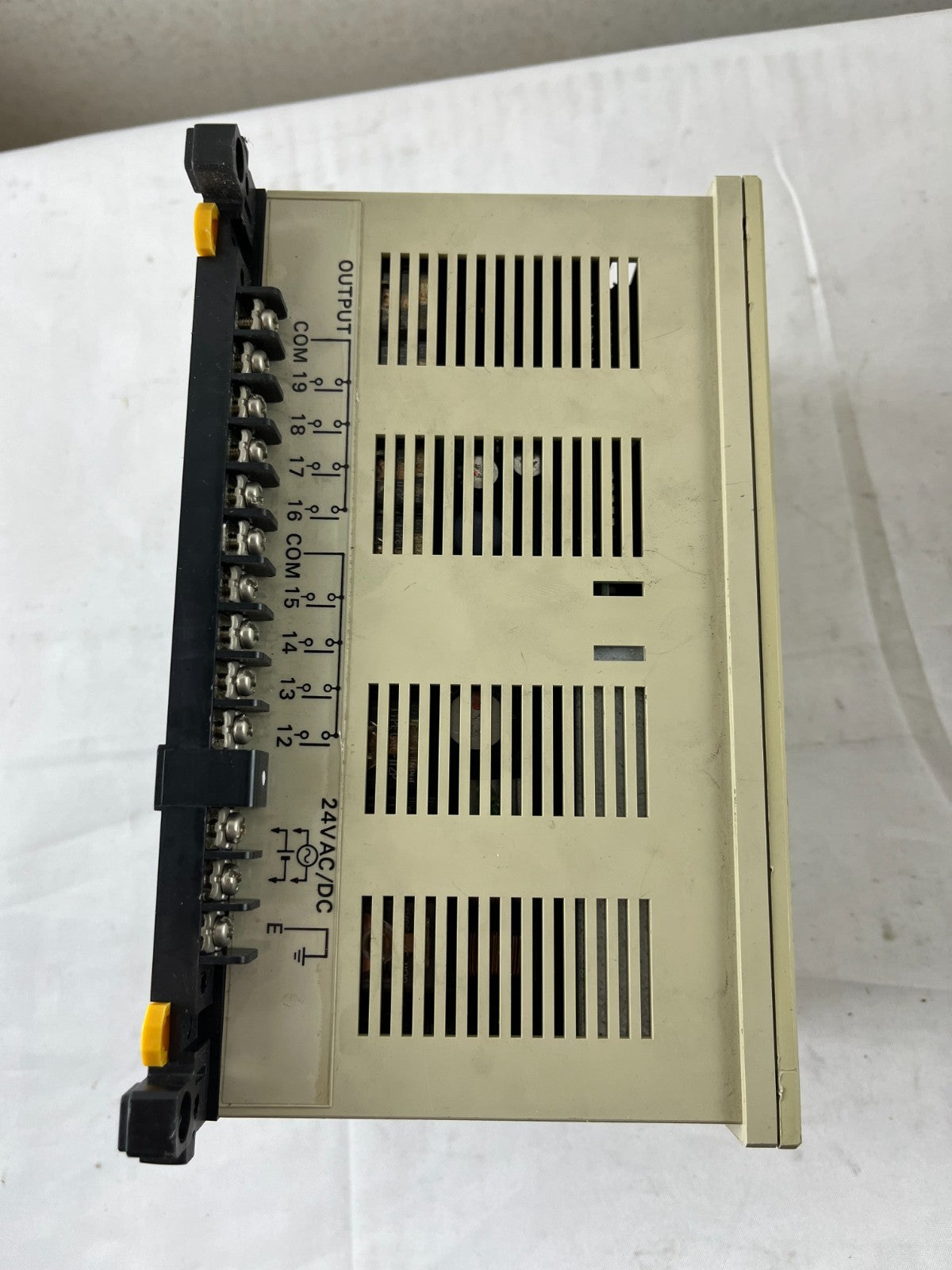 Omron SYSMAC S6 3G2S6‑CPU15 Programmable Controller 12–24 VDC In 8 Relay Out