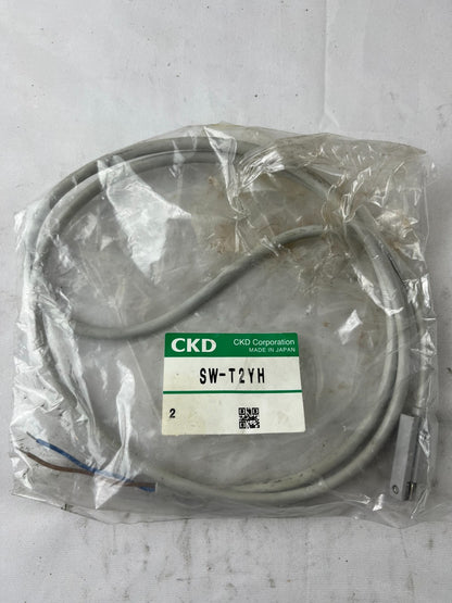 Baumer My-Com E75P80 Precision Switch PNP 10-30VDC New Spare Unit