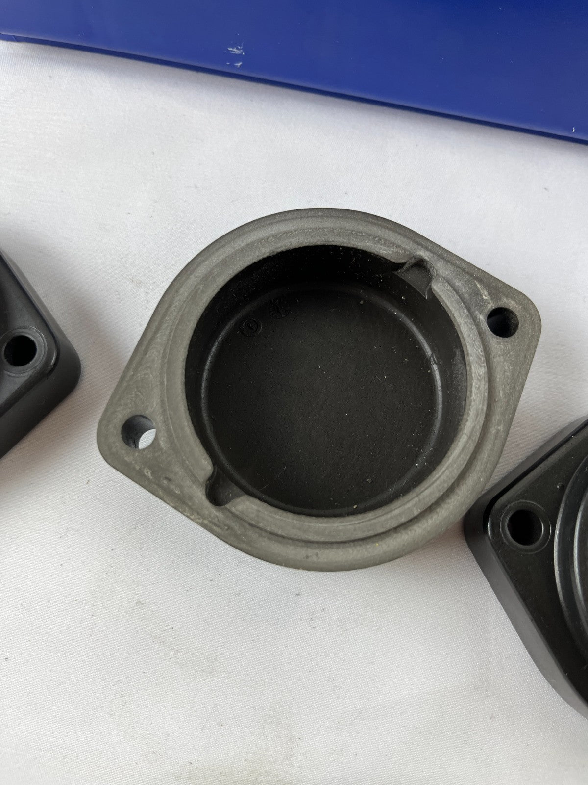 NG Bearing Ø25 mm Flange Covers / Housings Lot of 13 Used Spare Parts