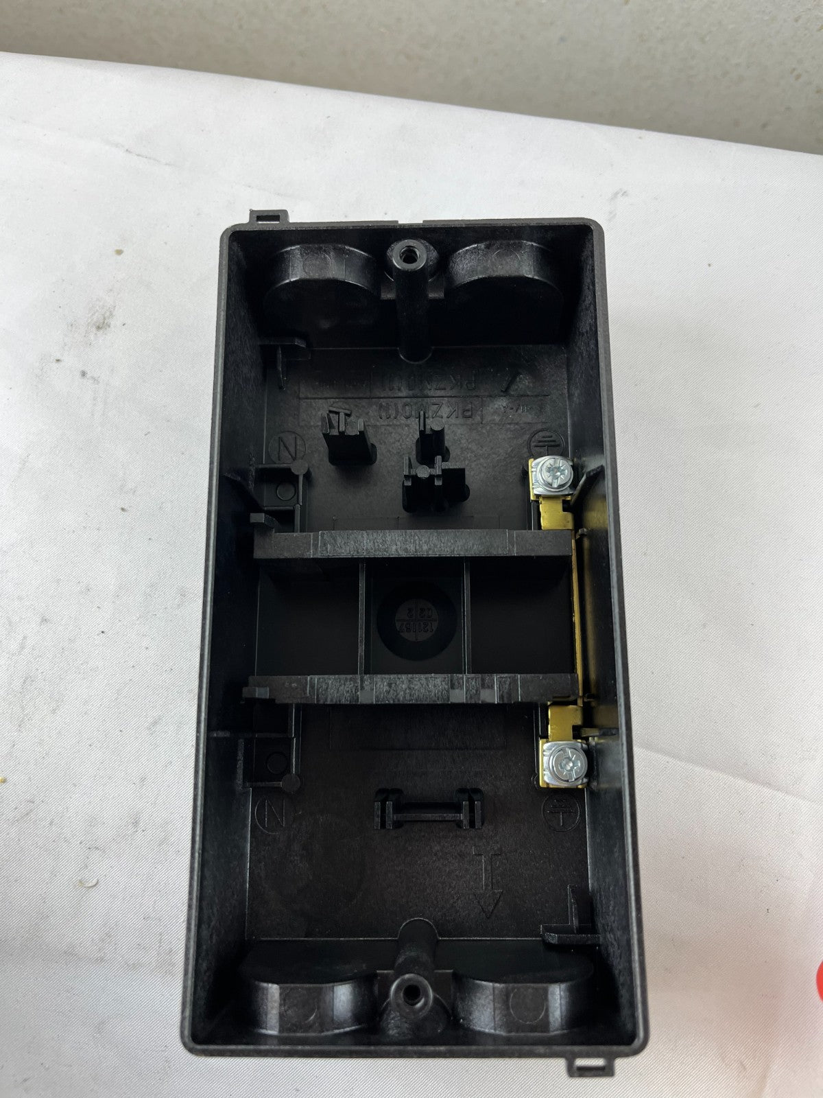 Eaton CI-K2-PKZ0 Insulated Enclosure with Red/Yellow Emergency Stop Handle IP65