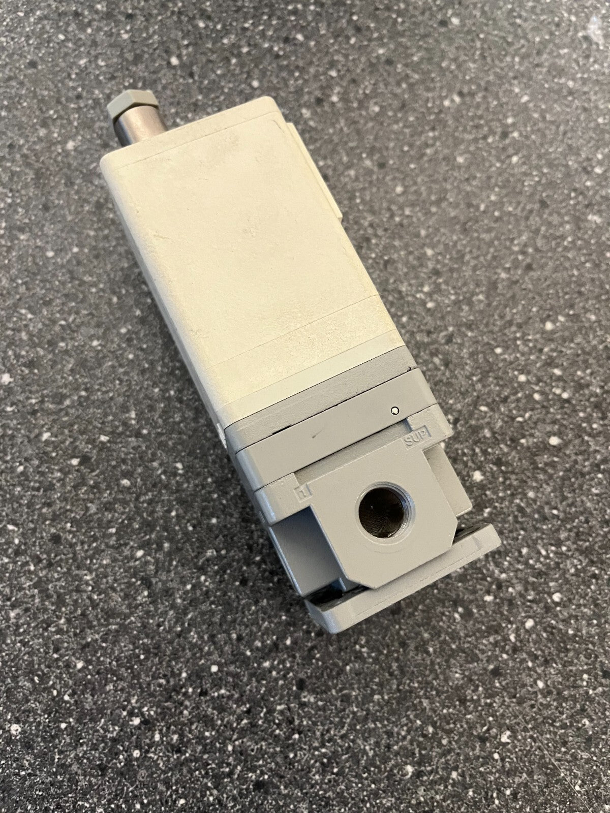 SMC ITV2030-PRF2N-0 Proportional Pressure Regulator PROFIBUS - Used, Working