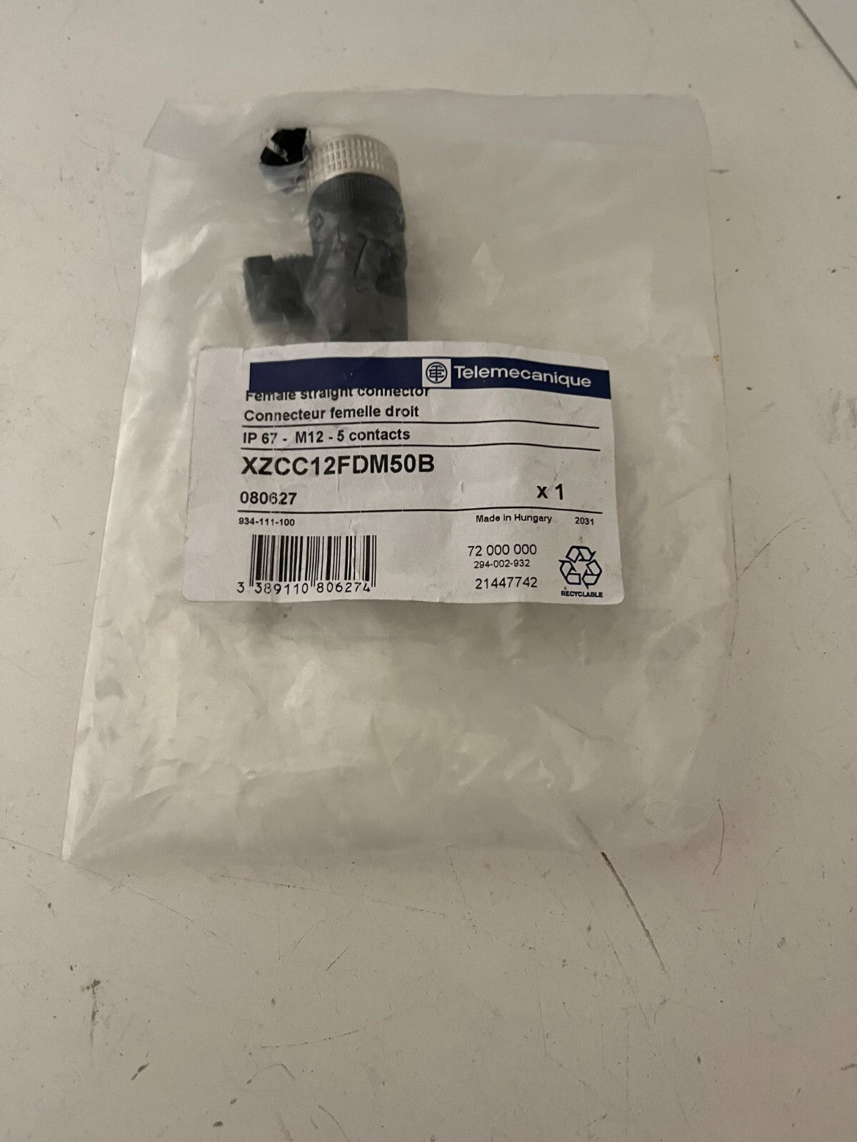 Telemecanique XZCC12FDM50B M12 Female Connector 5-Pin - New Sealed Never Used