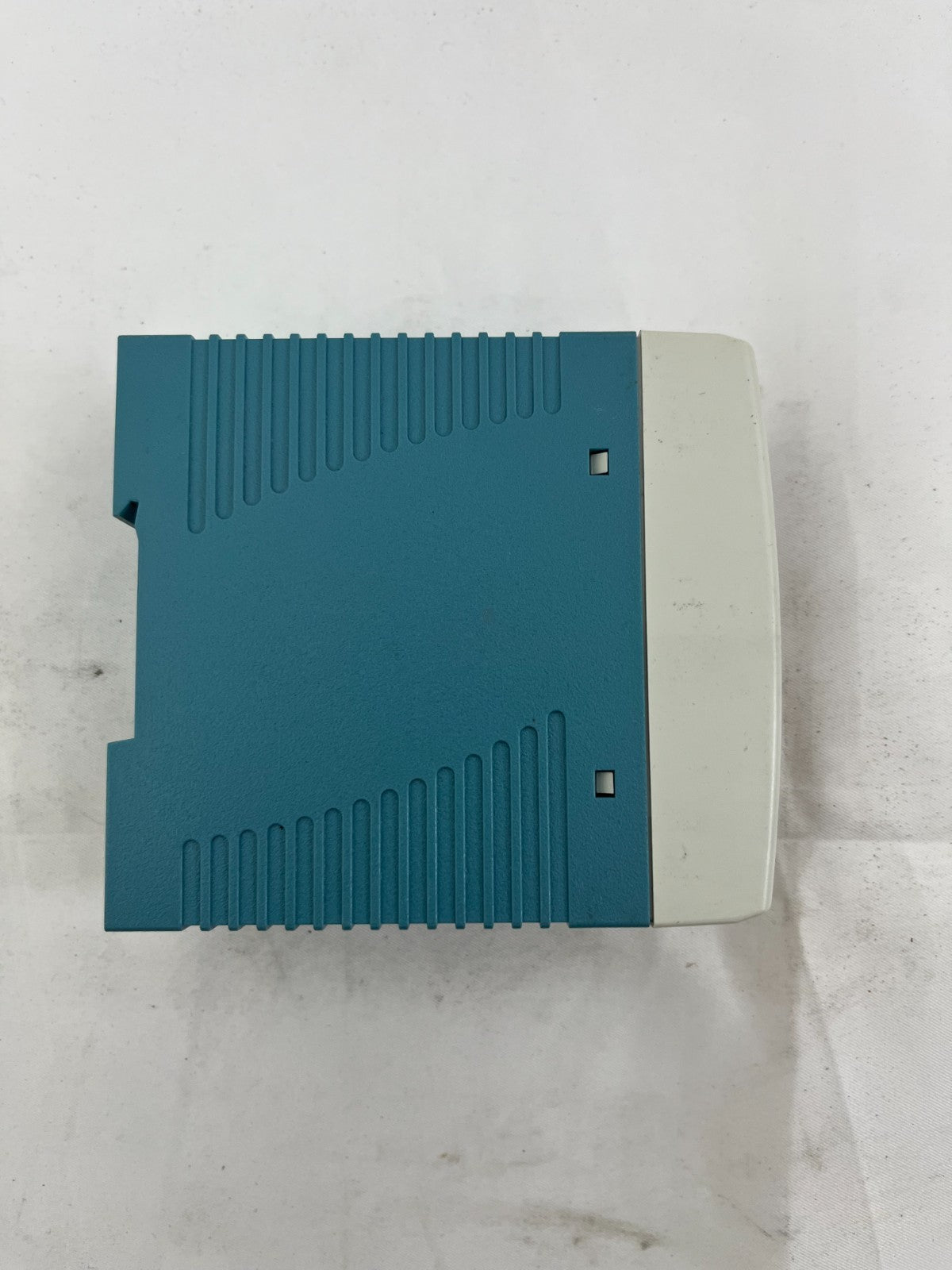 New Mean Well MDR-60-24 DIN Rail Power Supply 24V 2.5A 60W Sealed Box