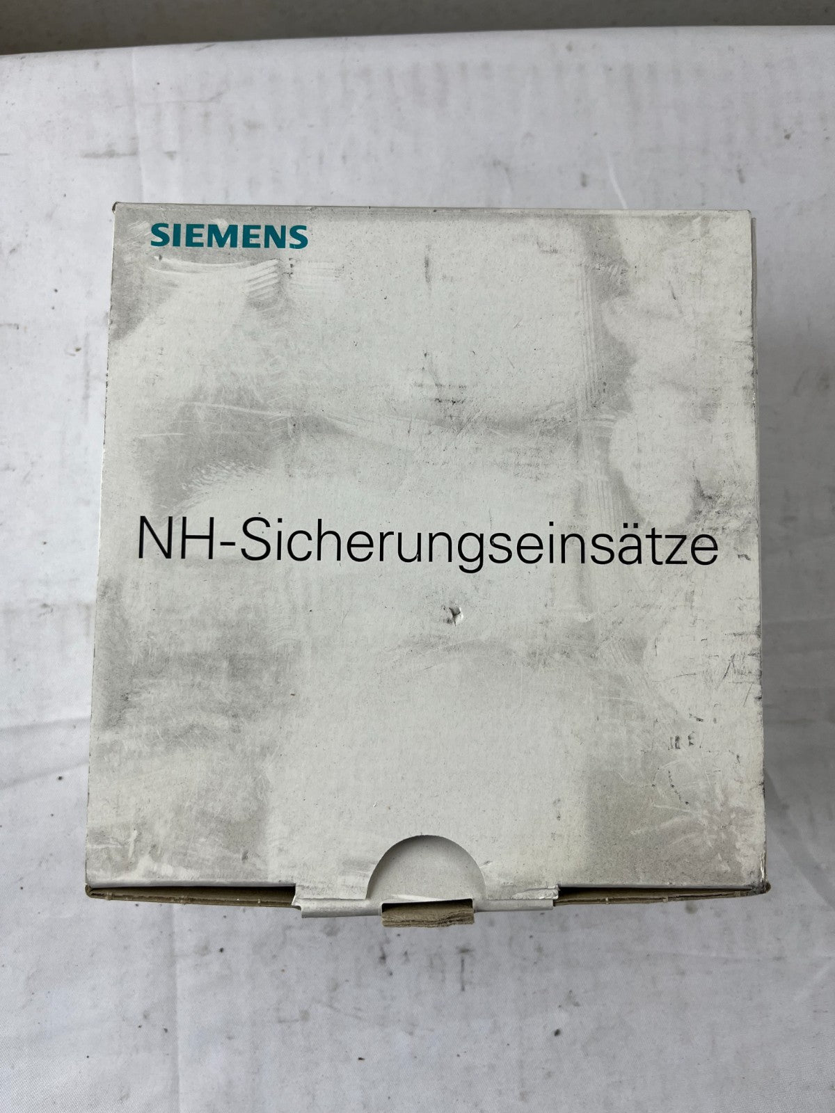 Siemens 3NA3 232 NH2 125A 500V gG LV HRC Fuse Links Box of 3 New Spare Part