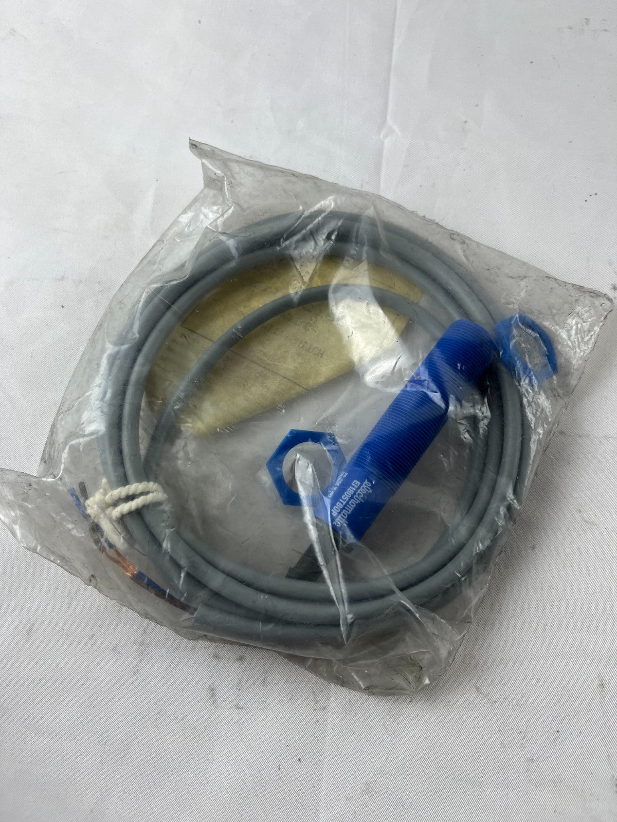 Electromatic E11805TBOP Inductive Proximity Switch 20-250V AC New Spare Unit
