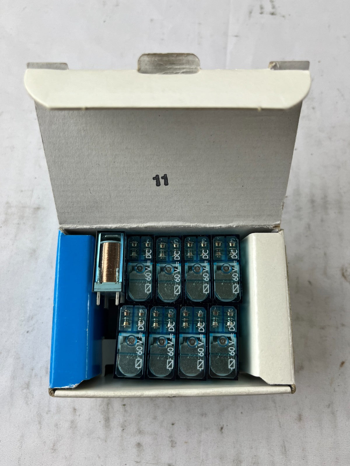 Finder 40.52.9.060.0000.PAC PCB Relay 60VDC Coil 8A 250V DPDT Lot of 10 NEW
