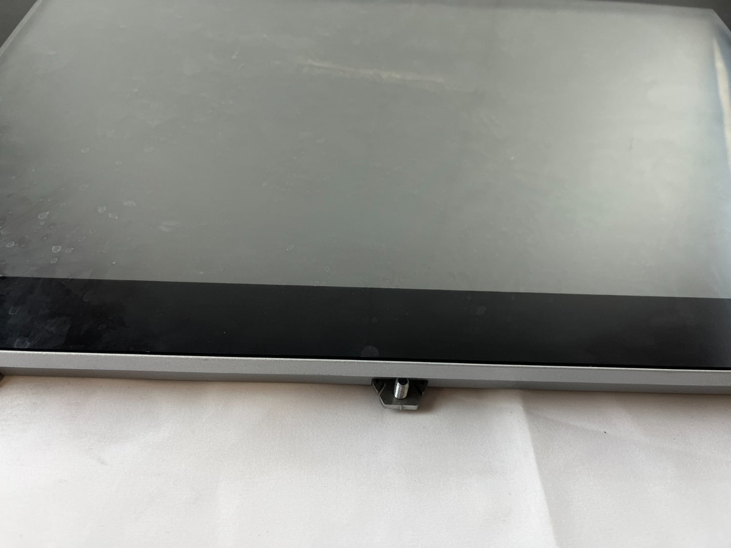B&R Automation Panel AP933 TFT LCD 18.5" w/ SDI DVI Receiver 5AP933.1855-00