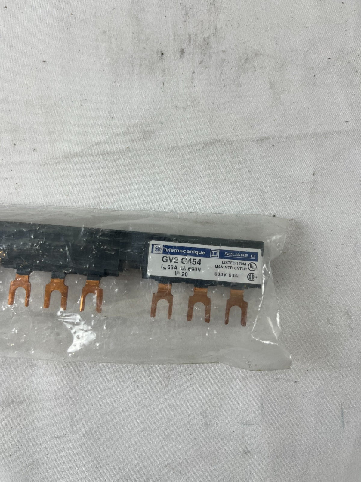 Telemecanique GV2C154 Busbar Comb Connector 3P 63A 690V New Unit Spare
