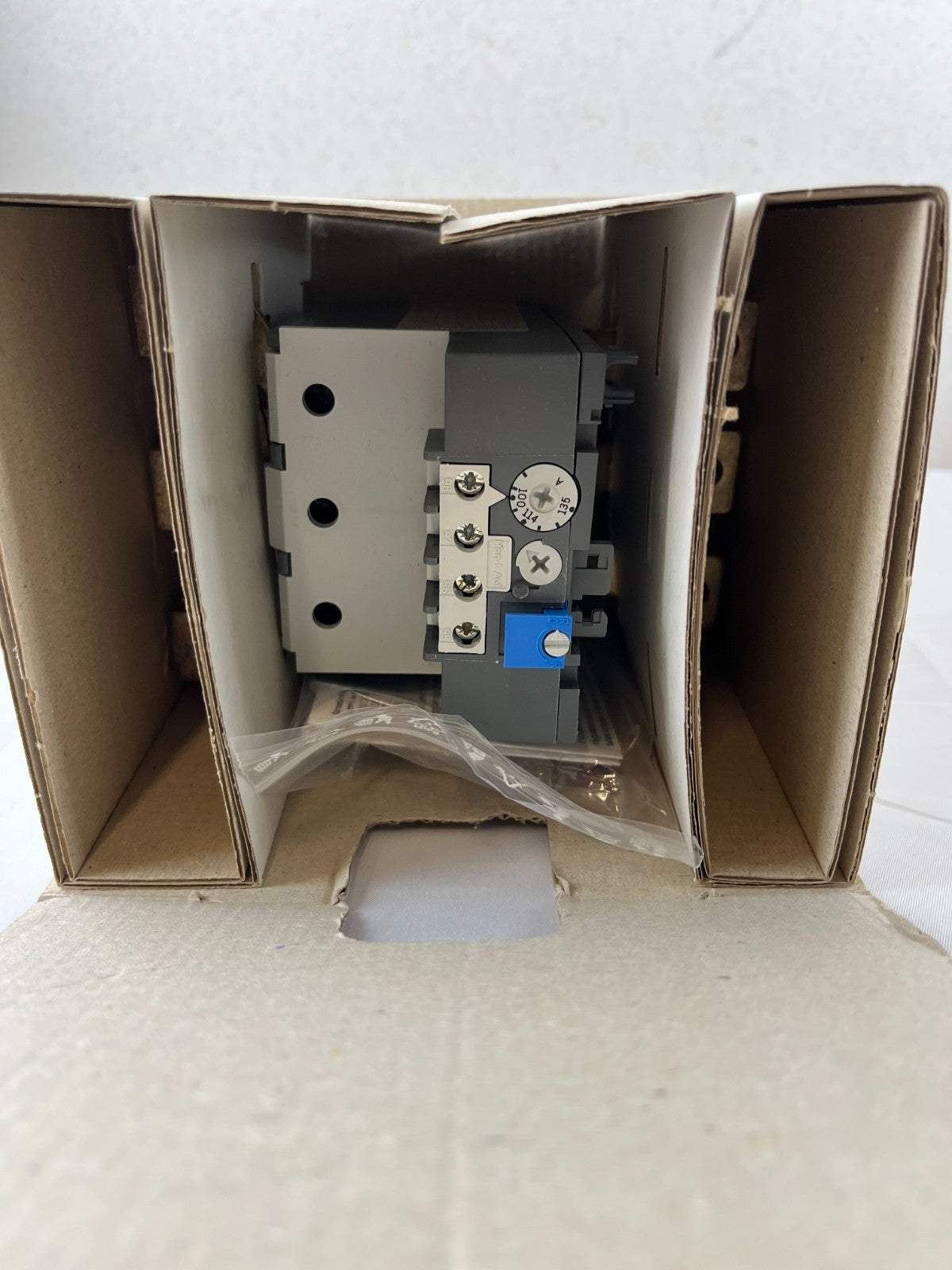 ABB TA200DU-135 Thermal Overload Relay 100–135 A Class 10A New Spare Part
