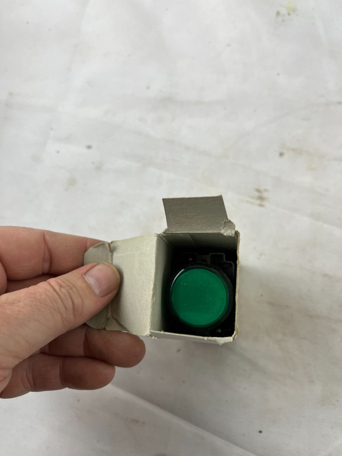 Telemecanique XB2 BV943 Green Pilot Light 220-240V AC New NOS France Spare Unit