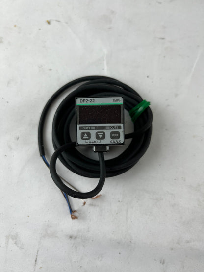 Panasonic SUNX DP2-22 Digital Pressure Switch 1MPa Analog Out 24VDC NEW Japan