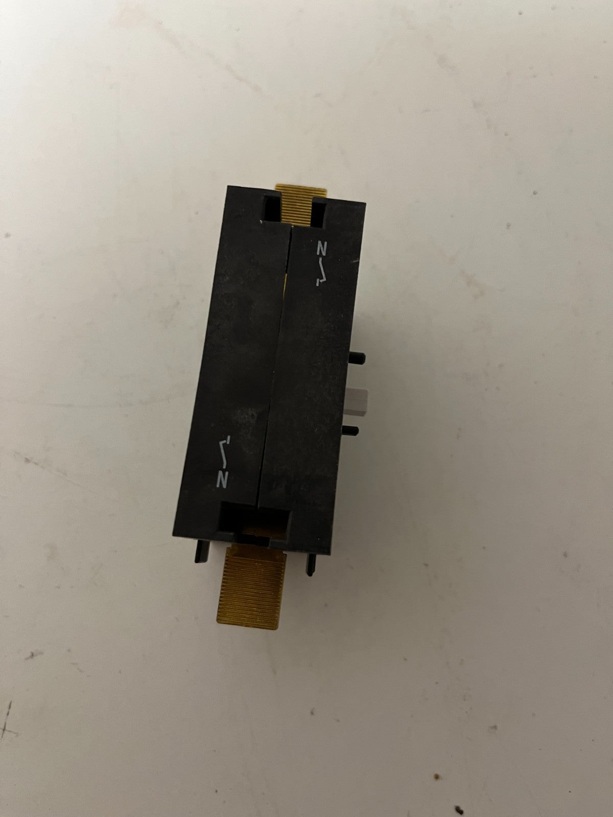 Schneider Electric VZ13 TeSys VARIO Neutral Block 175A 690V IEC Used