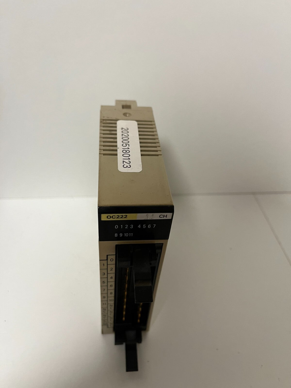 Omron C200H-OC222 Output Unit 250VAC/24VDC 2A - Used, Tested Working