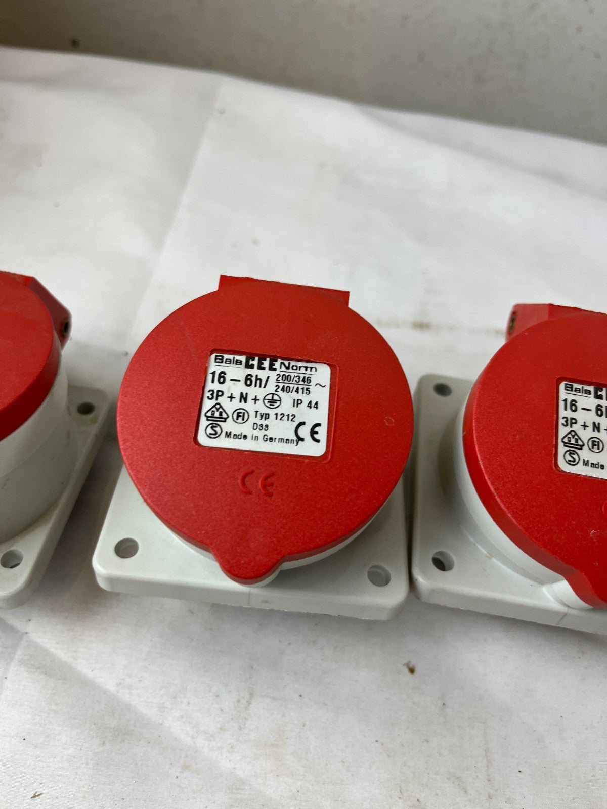 Bals 1212 IEC 16A 3P+N+E 6h IP44 Panel Socket New Lot of 3x Spare Bundle