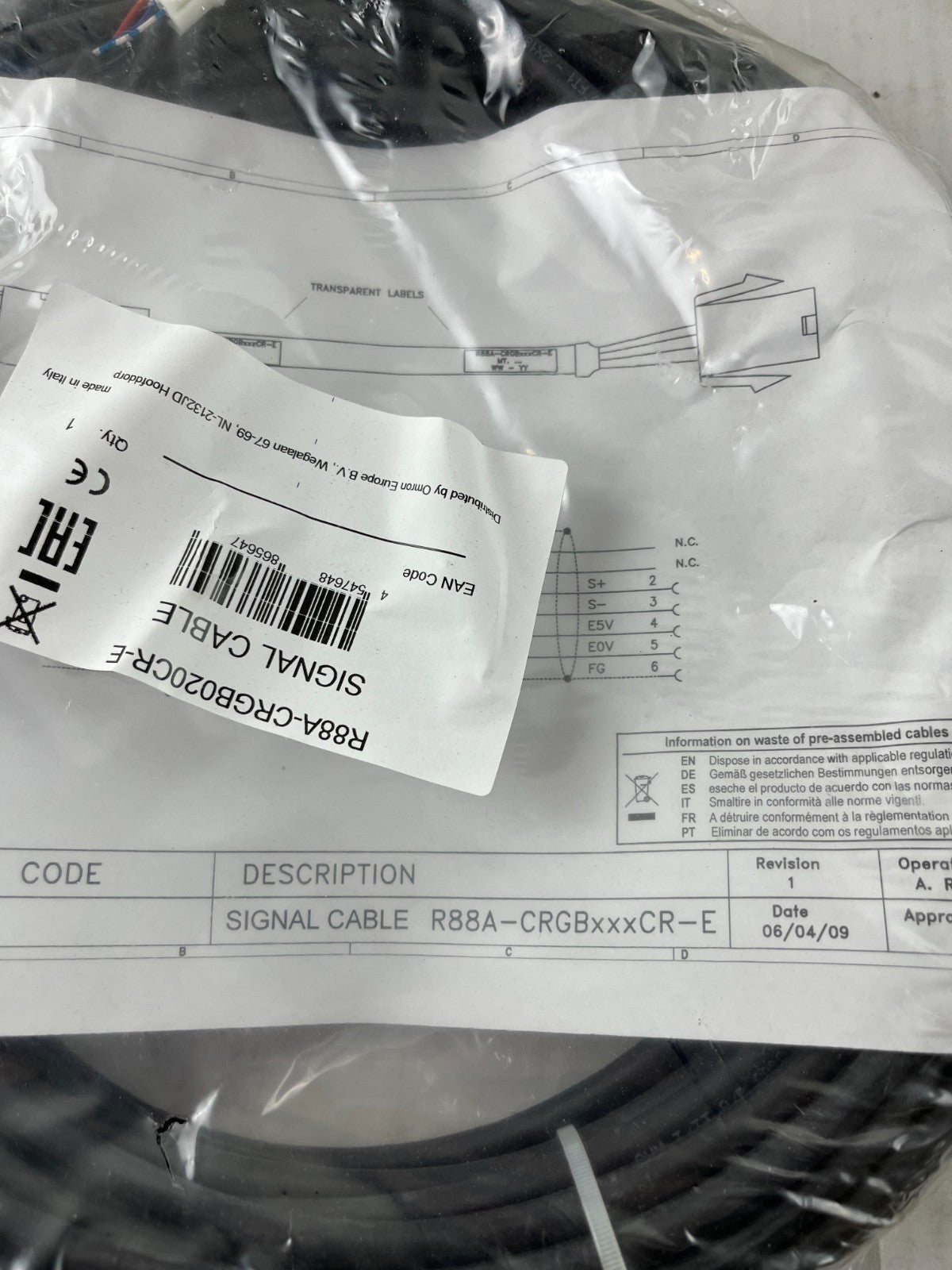 Omron R88A-CRGB020CR-E Servo Motor Signal Cable 20 m New Sealed Unused