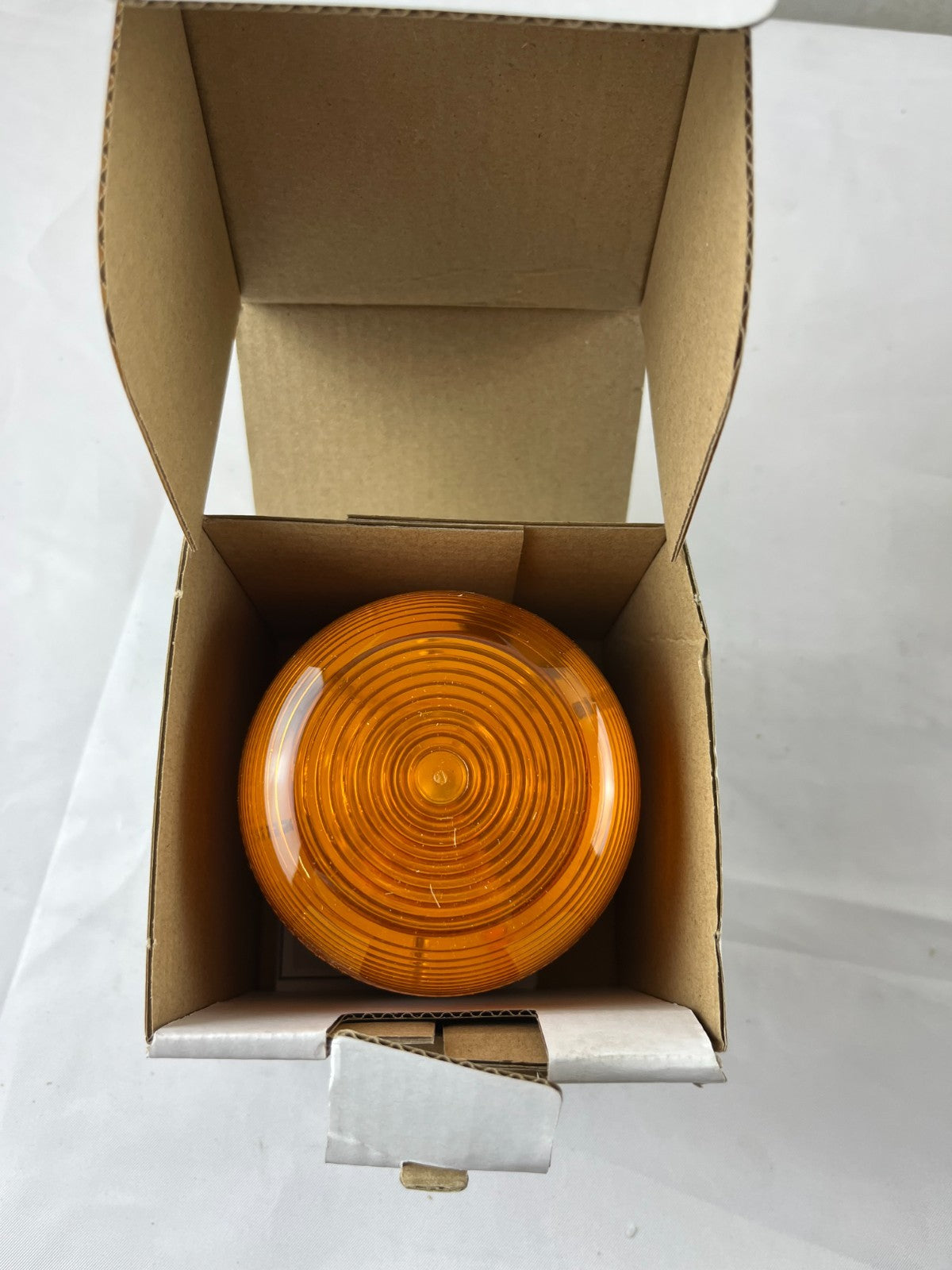 Klaxon QBS‑0018 Flashguard Amber Xenon Beacon 230V AC 3W IP65 Surface Mount New