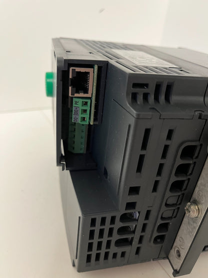 Schneider Electric Altivar 320 ATV320U40N4C VFD 4kW 5HP 380-480V Hardly Used