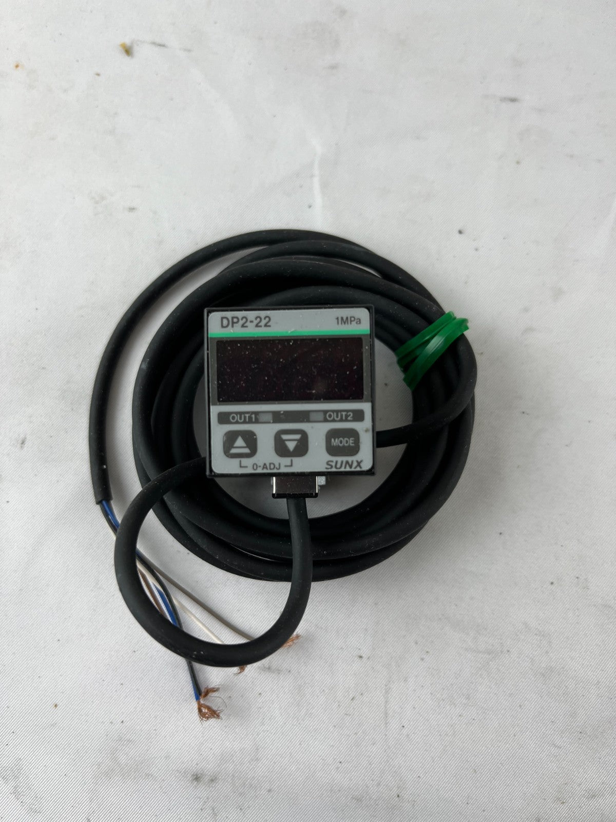 Panasonic SUNX DP2-22 Digital Pressure Switch 1MPa Analog Out 24VDC NEW Japan