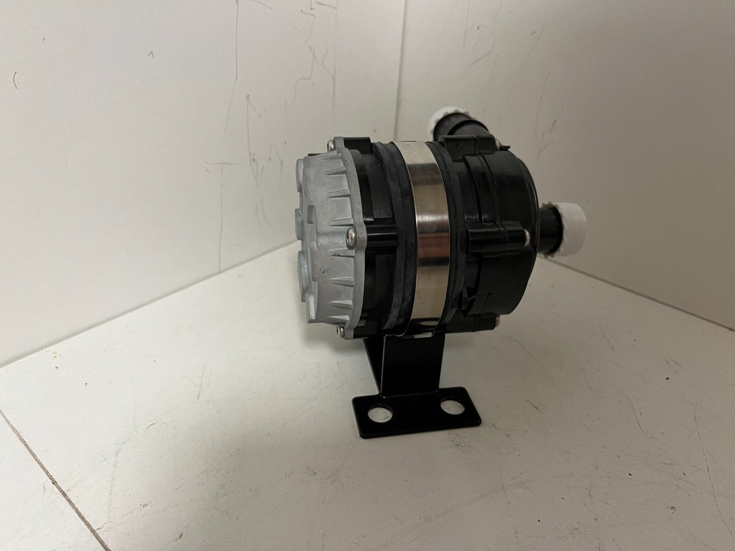 PPS GF40 Electric Coolant Pump Water Pump High Temp Resistant New Unused
