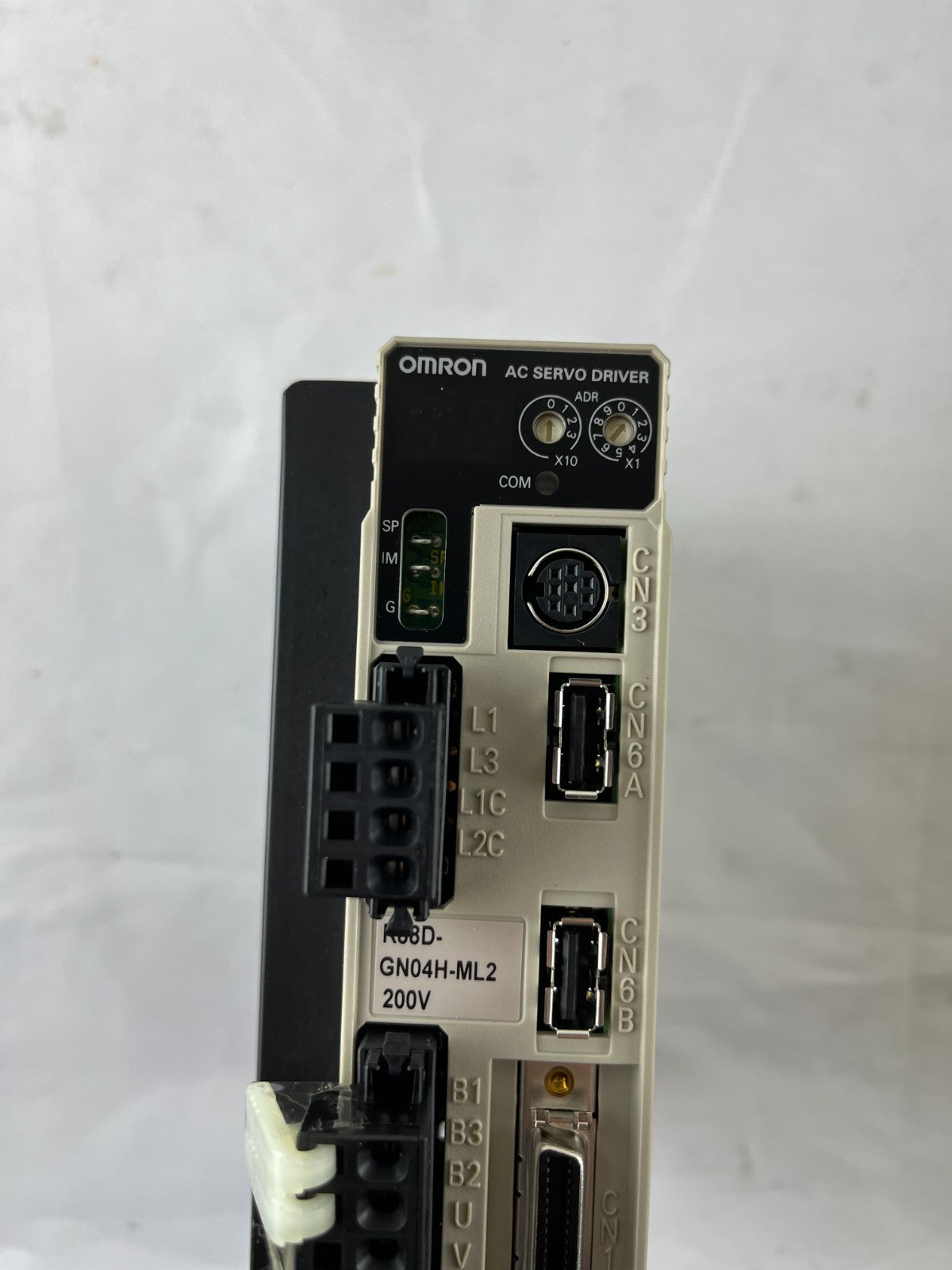 Omron R88D-GN04H-ML2 AC Servo Driver 400W 200-240V 1-Phase G-Series MECHATROLINK