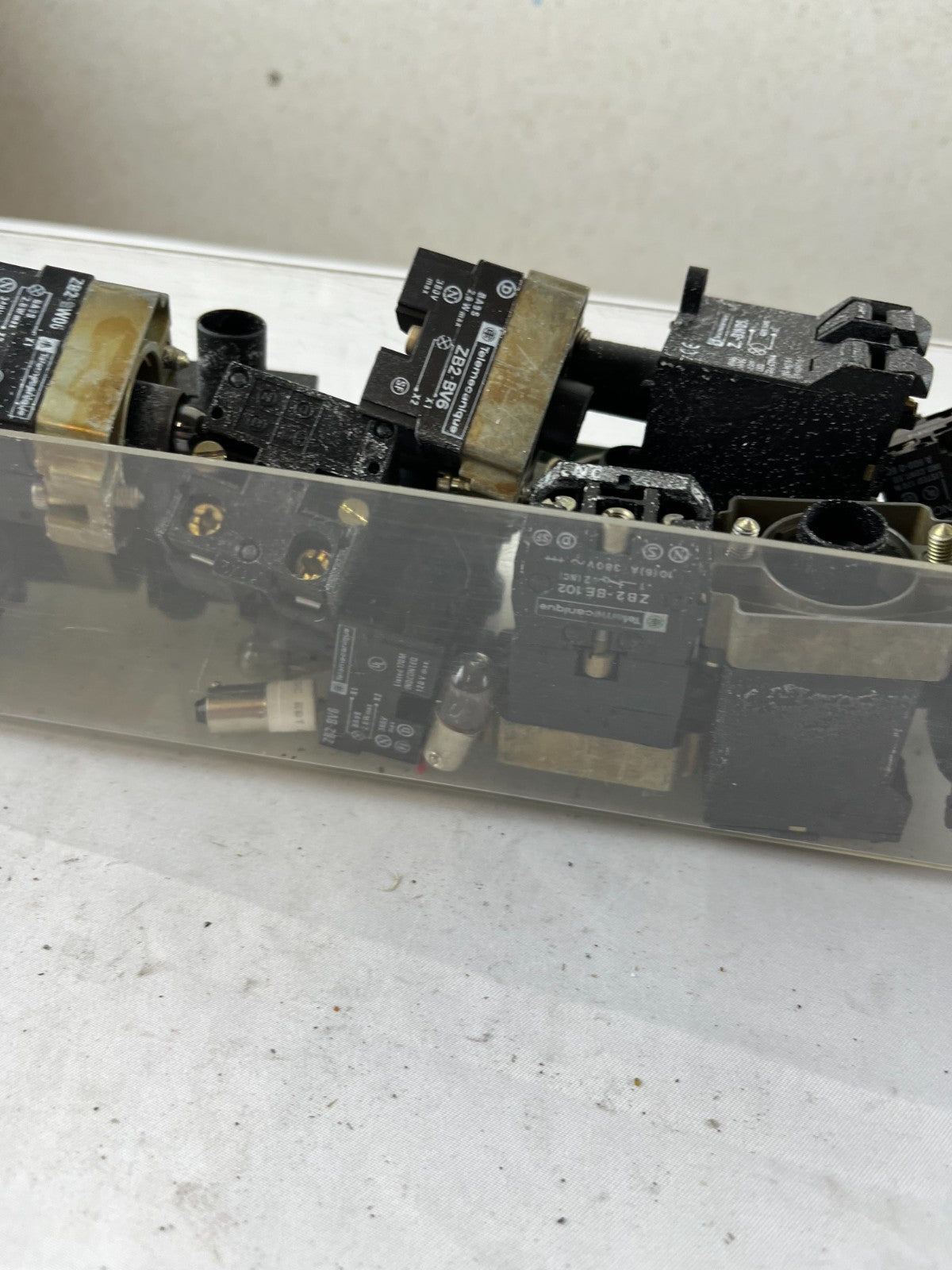 Telemecanique ZB2 Pilot Light Bodies & Contact Blocks Bundle 22 mm Parts Mixed