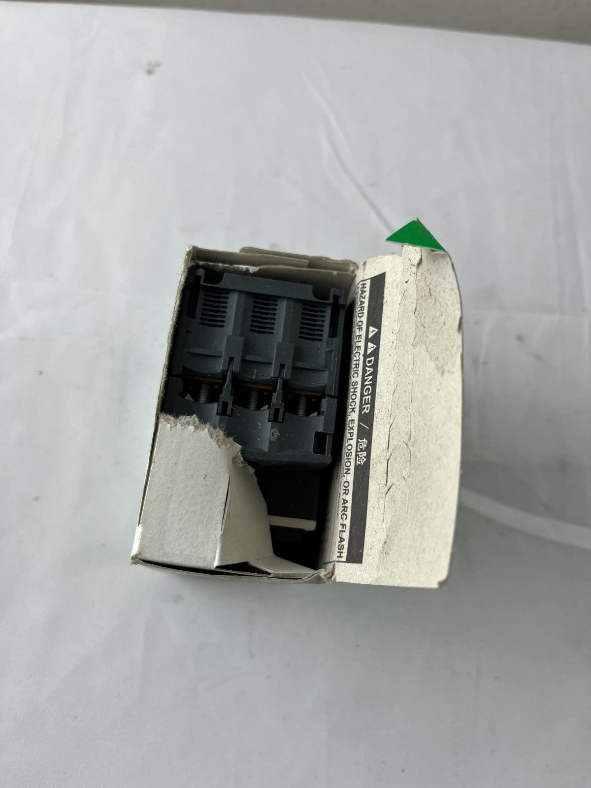 Schneider Electric GV2ME03 TeSys Motor Circuit Breaker 0.25-0.4A 3P 100kA NEW