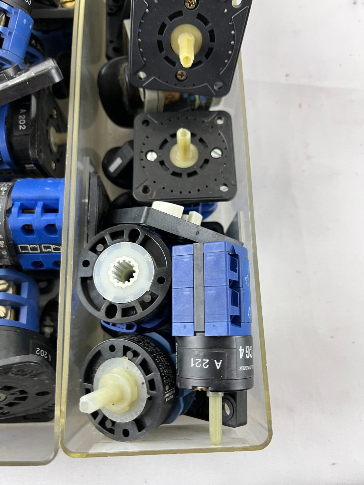 Kraus Naimer Cam Switch Lot 20+ Units Mixed Models C10 C11 A210 Working