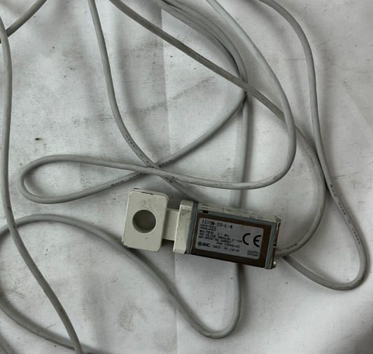 SMC IS10M-20-L-A Digital Pressure Switch Sensor 100VAC/DC Used Spare Unit